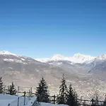 Maison Cerise Pila